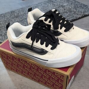 Women's vans